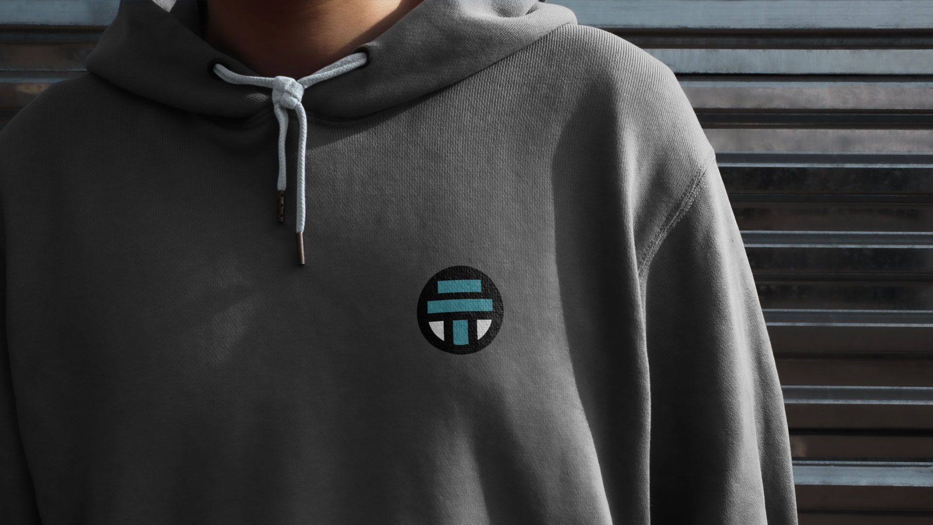 Train-Emblem-Sweat